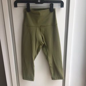 Lululemon Align High-rise Crop 17